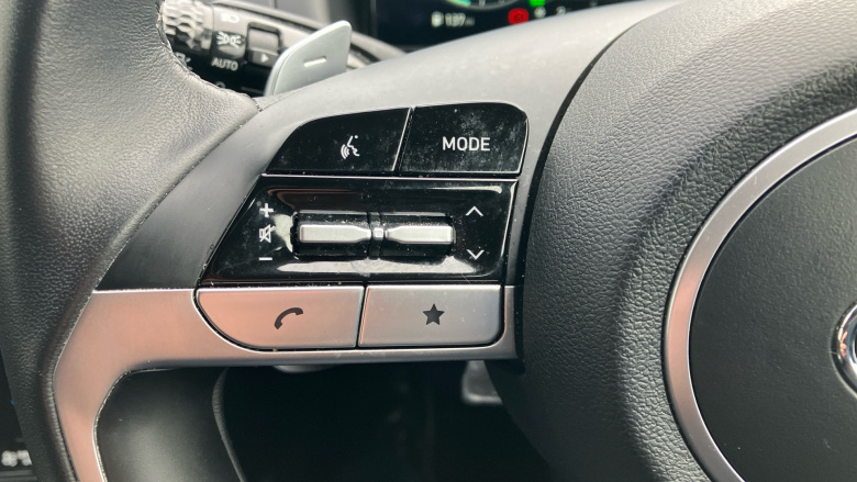 Hyundai TUCSON 1.6 TGDi Hybrid 230 SE Connect 5dr 2WD Auto Hybrid Estate